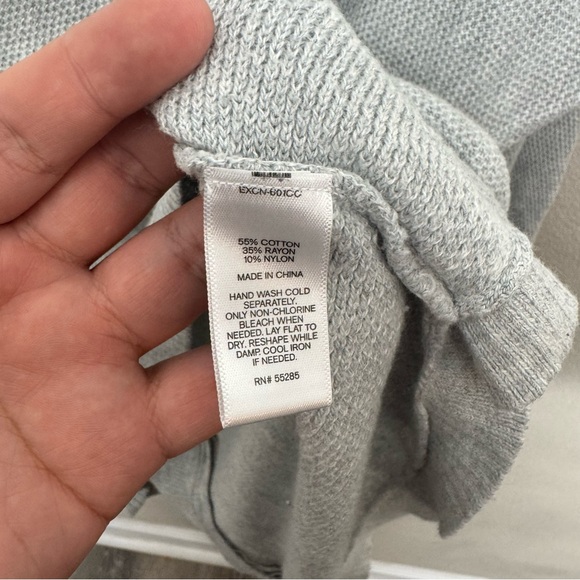 Express V-neck High-Low Sweater Zipper Back Grey Size Large - Picture 5 of 10